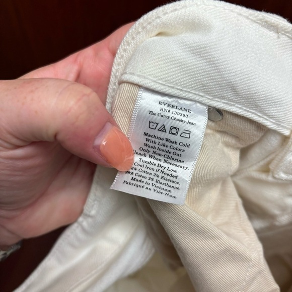 Everlane The Curvy Cheeky Jean In Bone White Crop - Picture 13 of 14